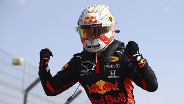 Verstappen-Red-Bull1